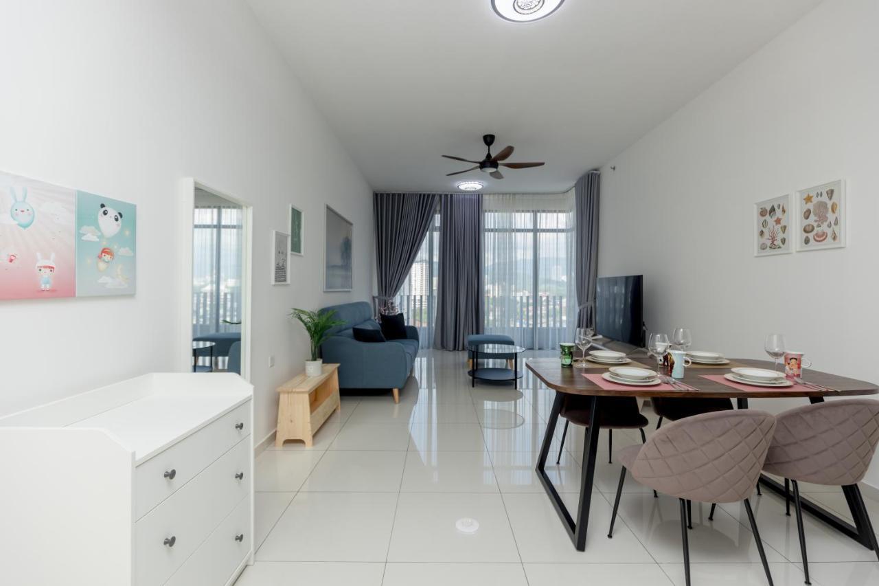 Beacon Executive Suite Penang Джорджтаун Экстерьер фото