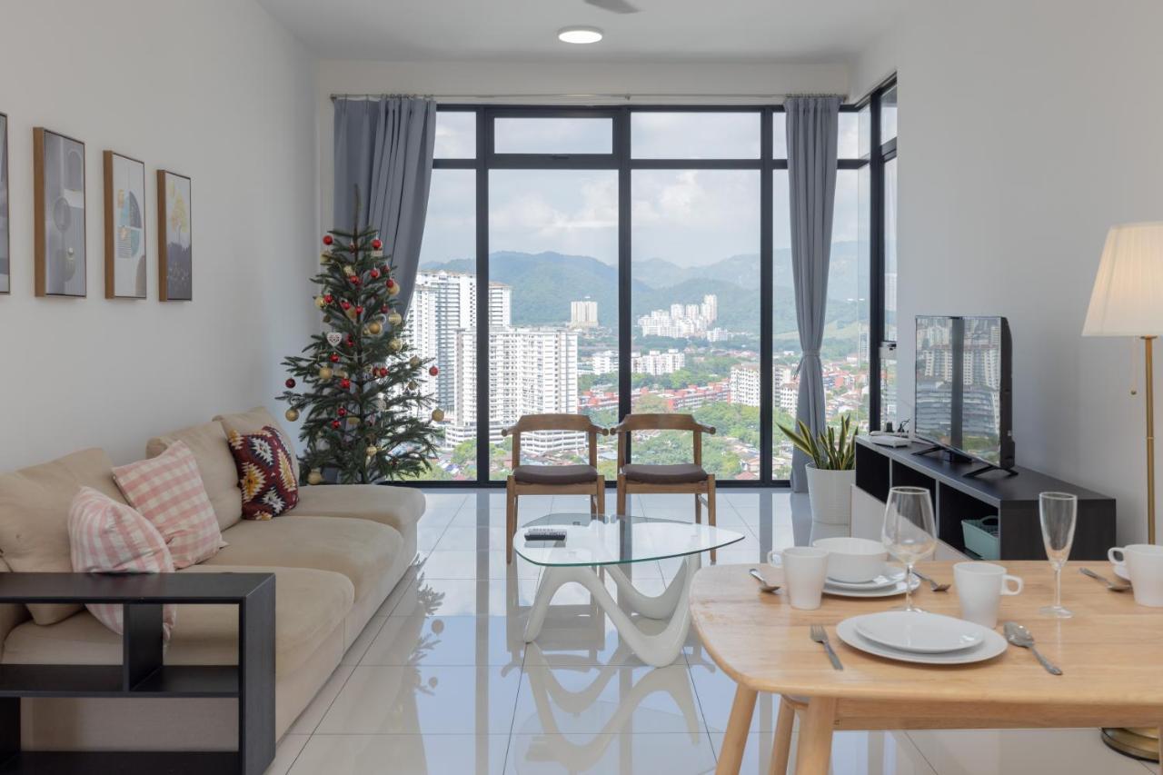 Beacon Executive Suite Penang Джорджтаун Экстерьер фото