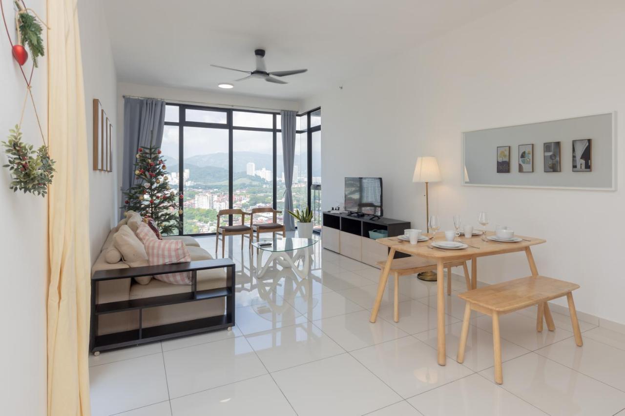 Beacon Executive Suite Penang Джорджтаун Экстерьер фото